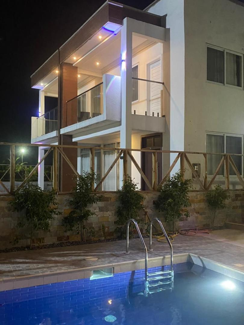 Ocean Green Beach Resort Prampram 외부 사진