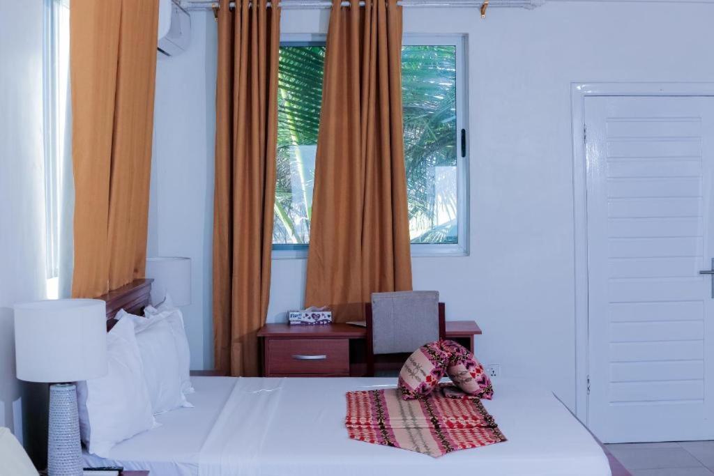 Ocean Green Beach Resort Prampram 외부 사진